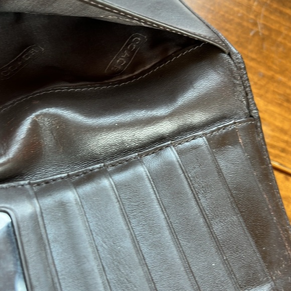 Coach Signature Trifold Wallet - Picture 11 of 16